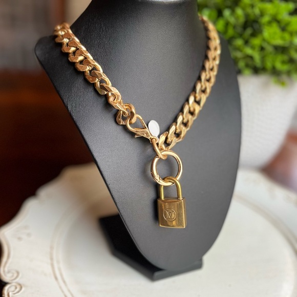 Vintage Louis Vuitton lock number 221. No key - Picture 1 of 5